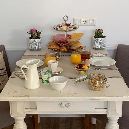 De Heul Alojamento de Acomodação e Pequeno-almoço Oostzaan